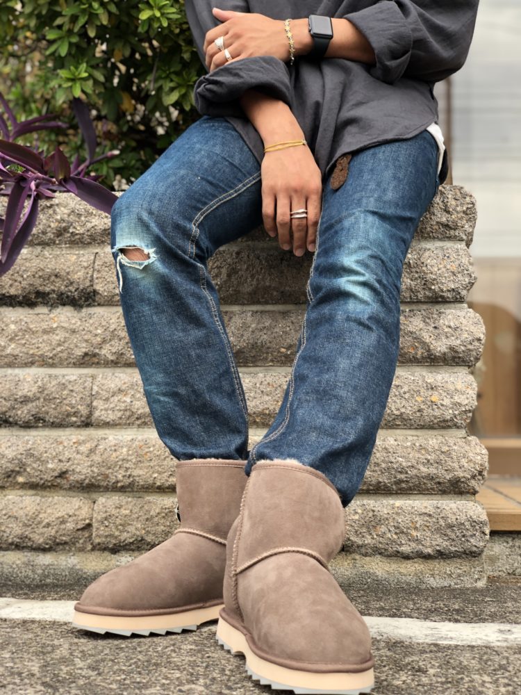 一部擦れたような跡がございます新品未使用 UGG W BETHANY ショート